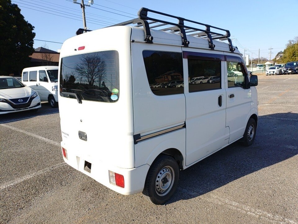 MITSUBISHI MINICAB