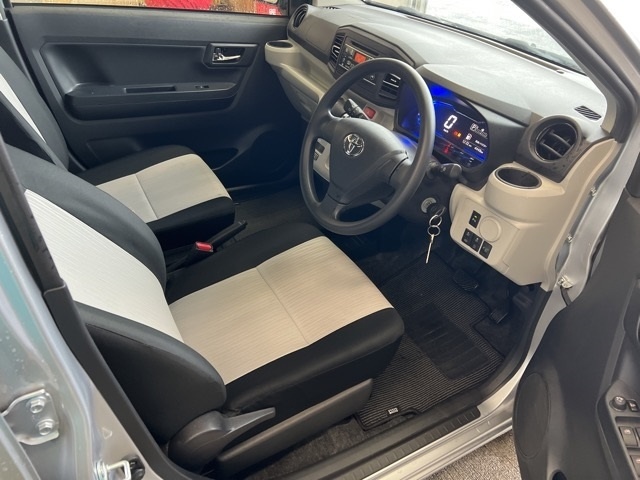 TOYOTA PIXIS EPOCH