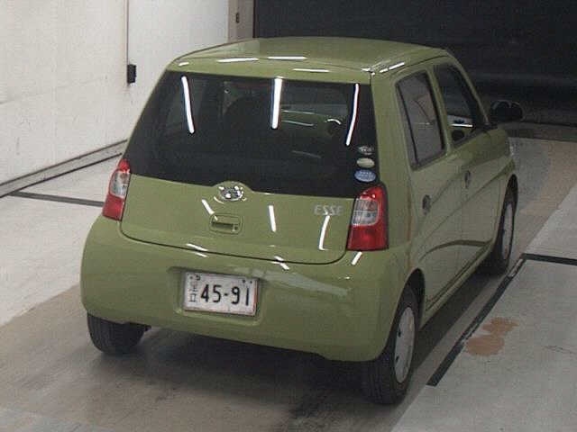 DAIHATSU ESSE