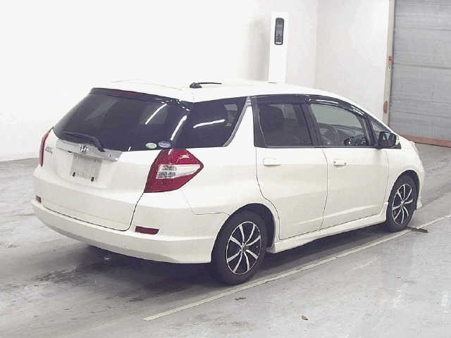 HONDA FIT SHUTTLE