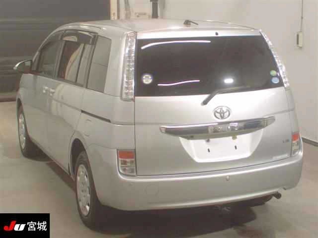 TOYOTA ISIS