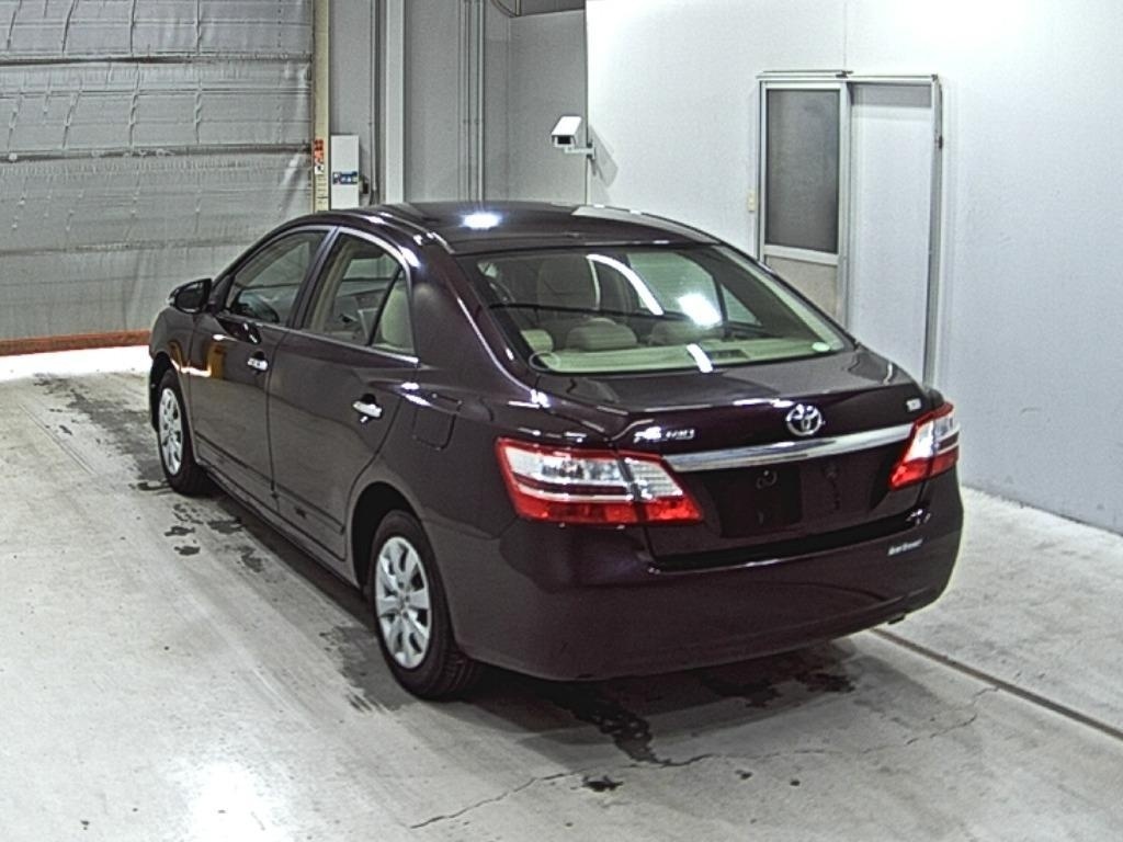 TOYOTA PREMIO