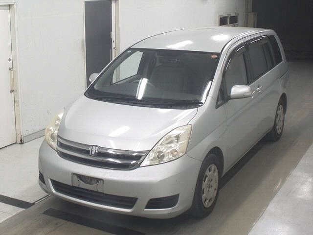 TOYOTA ISIS