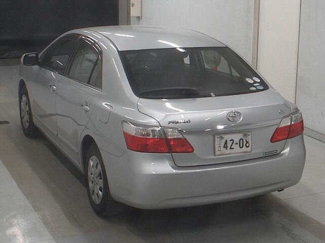 TOYOTA PREMIO