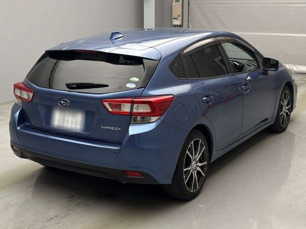 SUBARU IMPREZA