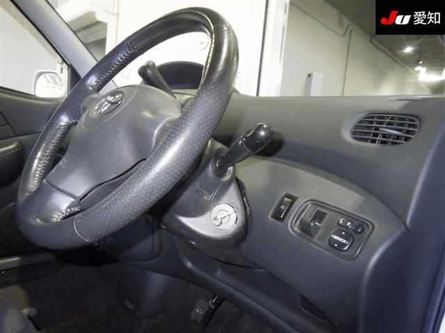 TOYOTA FUNCARGO