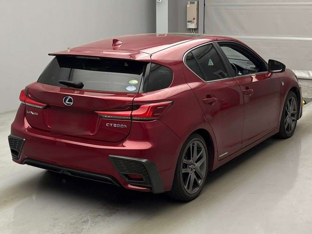 LEXUS CT200H