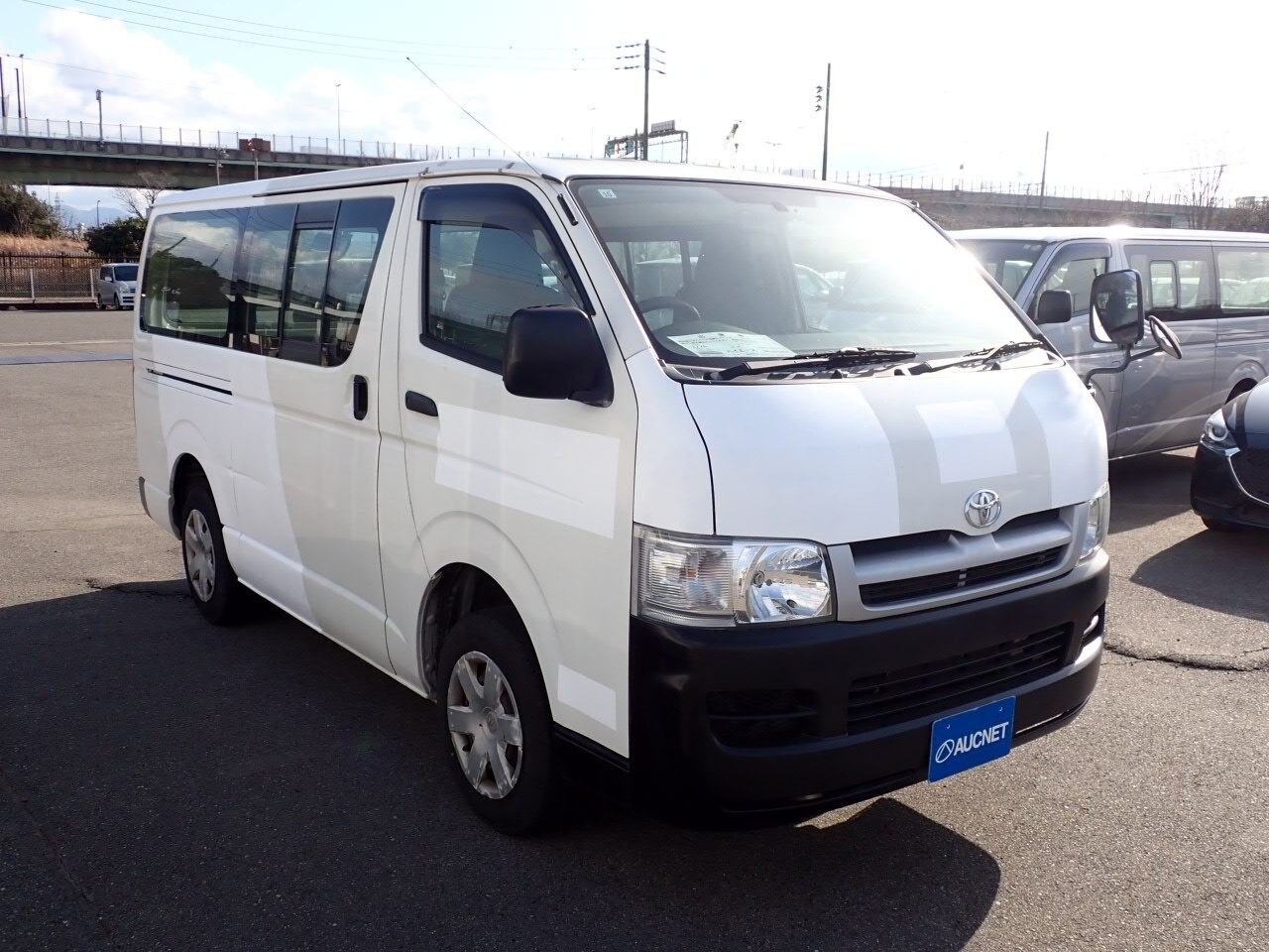 TOYOTA REGIUS ACE