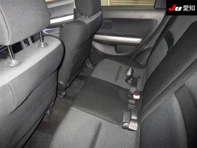 TOYOTA IST