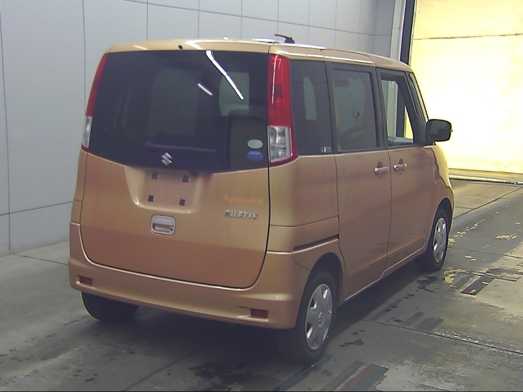 SUZUKI PALETTE