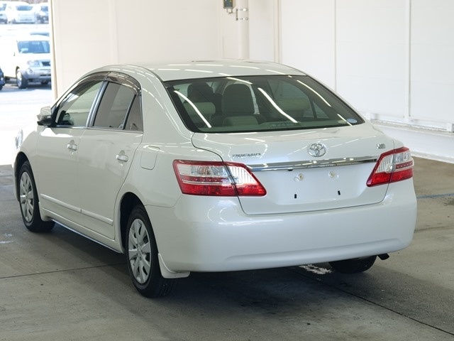 TOYOTA PREMIO