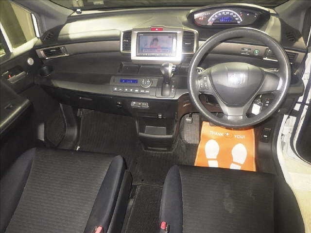 HONDA FREED SPIKE