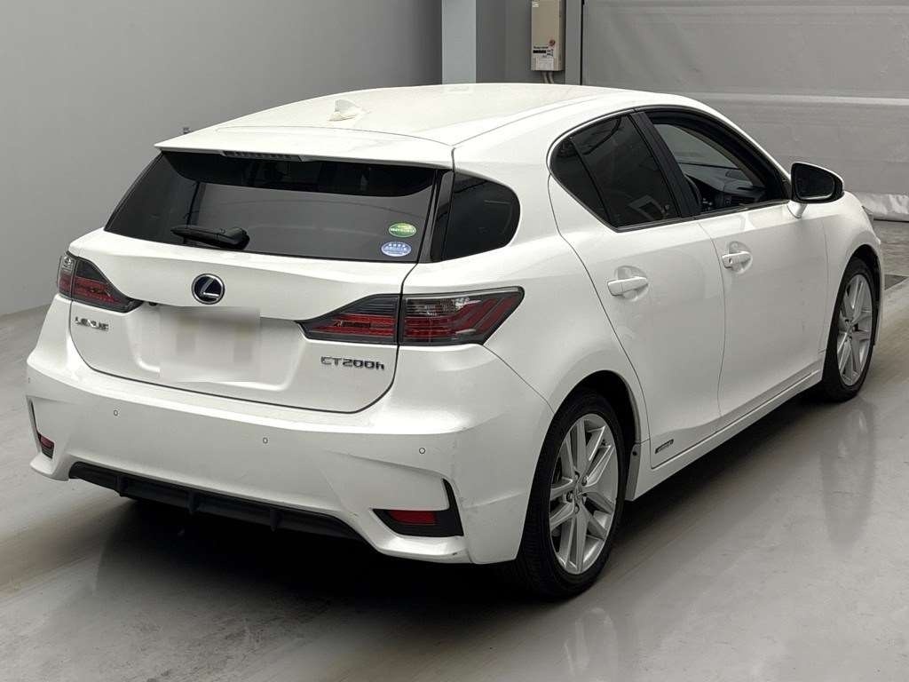LEXUS CT200H