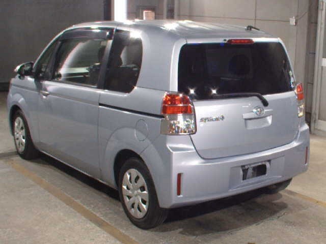 TOYOTA SPADE