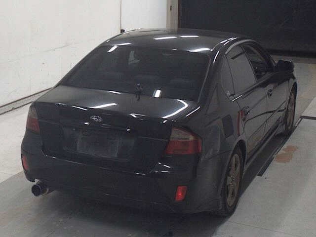 SUBARU LEGACY B4