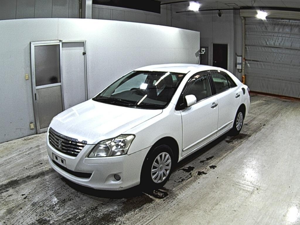 TOYOTA PREMIO