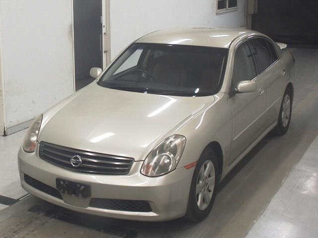 NISSAN SKYLINE