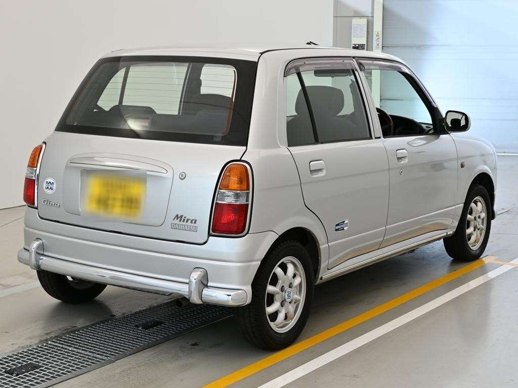DAIHATSU MIRA GINO