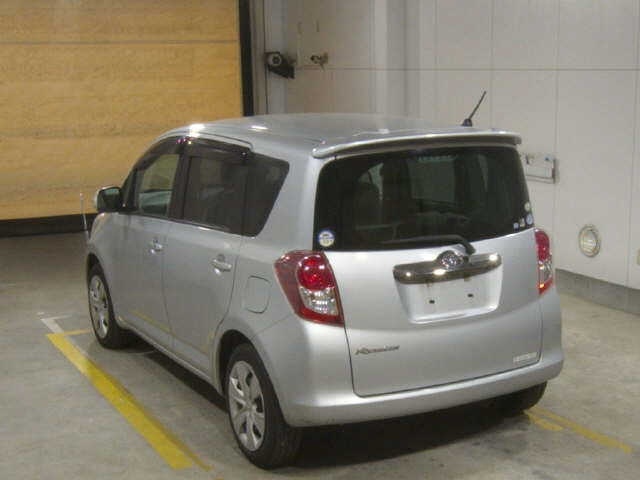 TOYOTA RACTIS