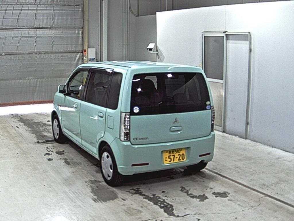 MITSUBISHI EK WAGON