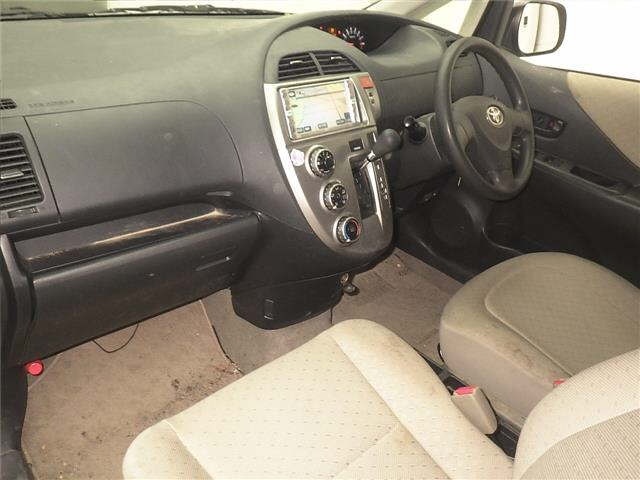 TOYOTA RACTIS