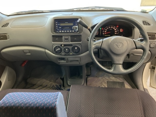 TOYOTA RAUM