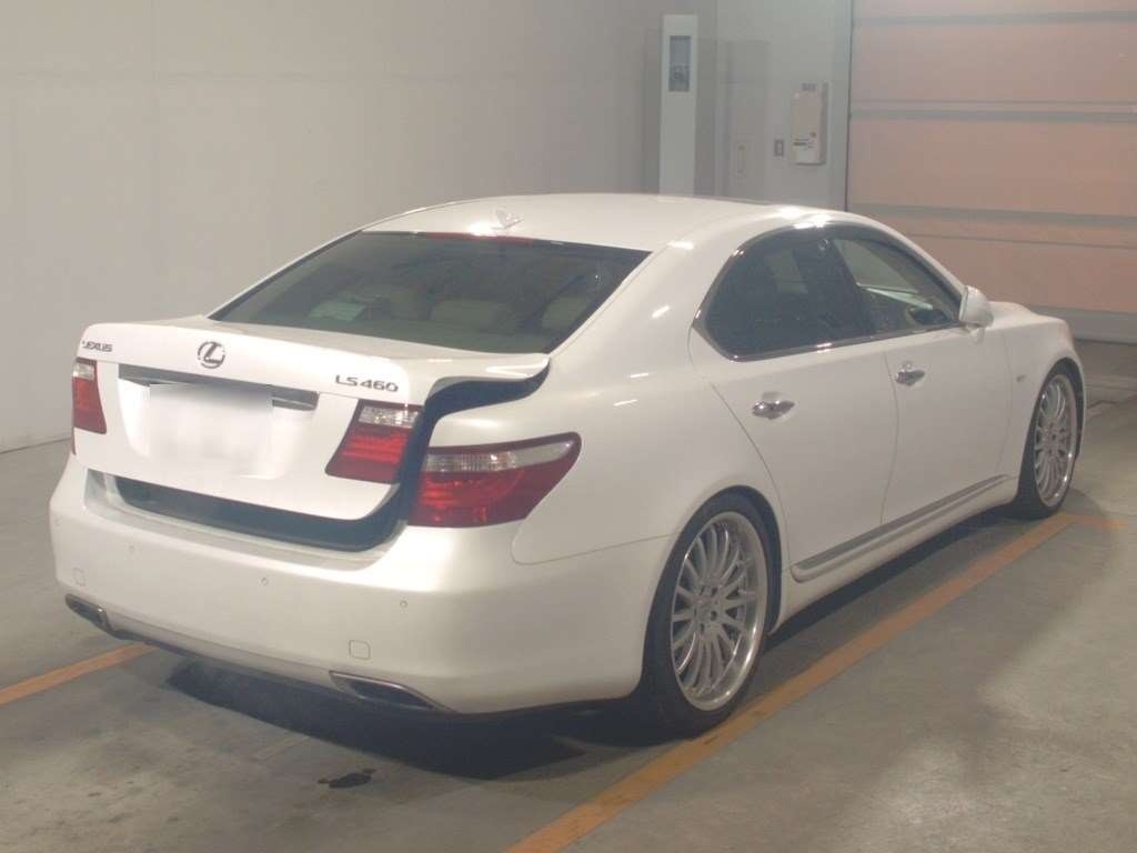 LEXUS LS460
