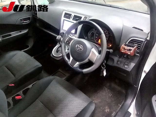 TOYOTA RACTIS