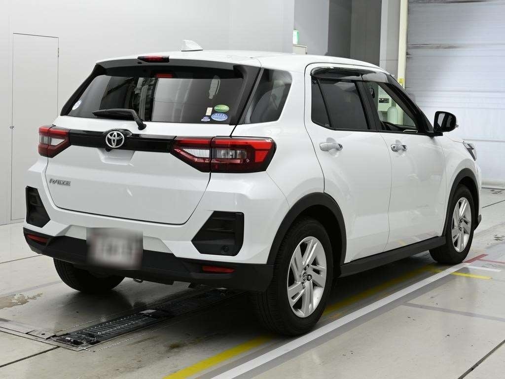 TOYOTA RAIZE
