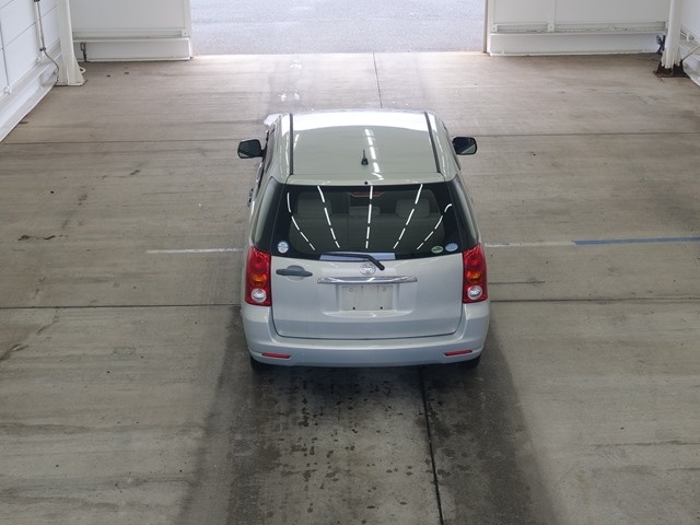 TOYOTA RAUM