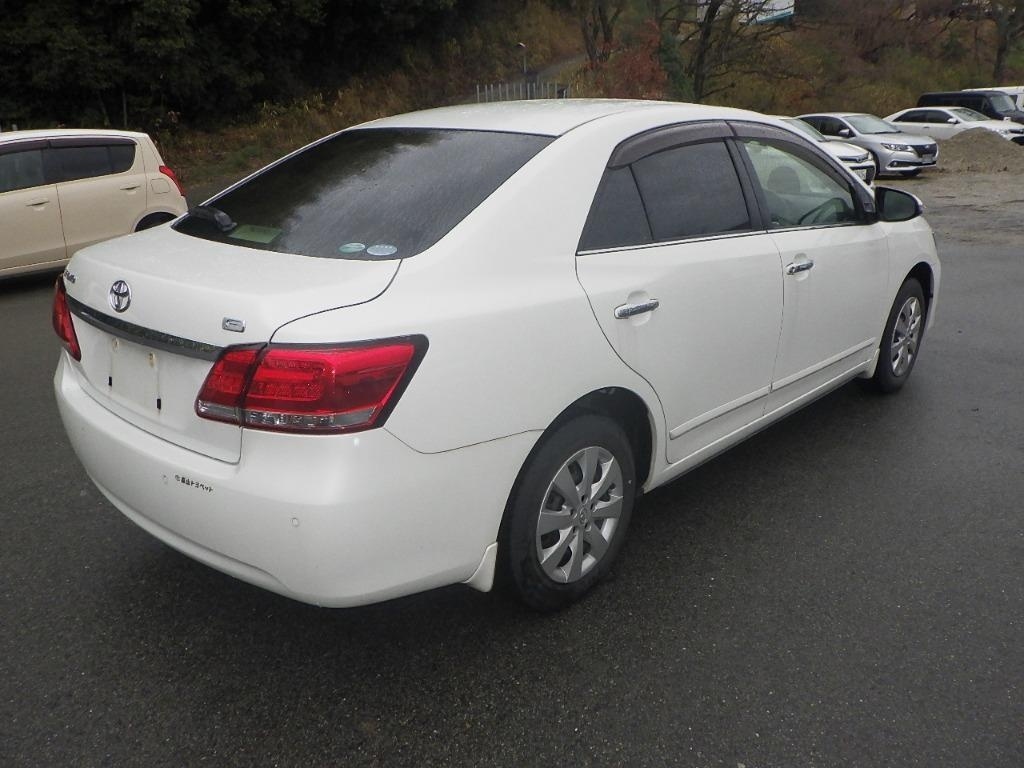 TOYOTA PREMIO