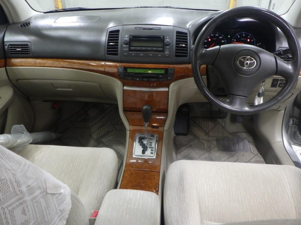 TOYOTA PREMIO
