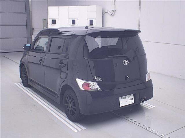 TOYOTA BB
