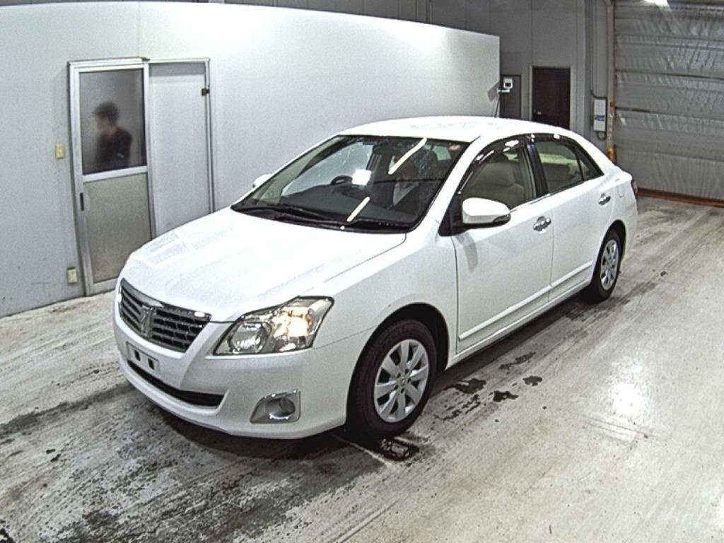TOYOTA PREMIO