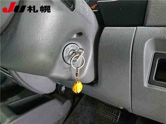 MITSUBISHI MINICA