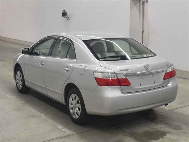 TOYOTA PREMIO