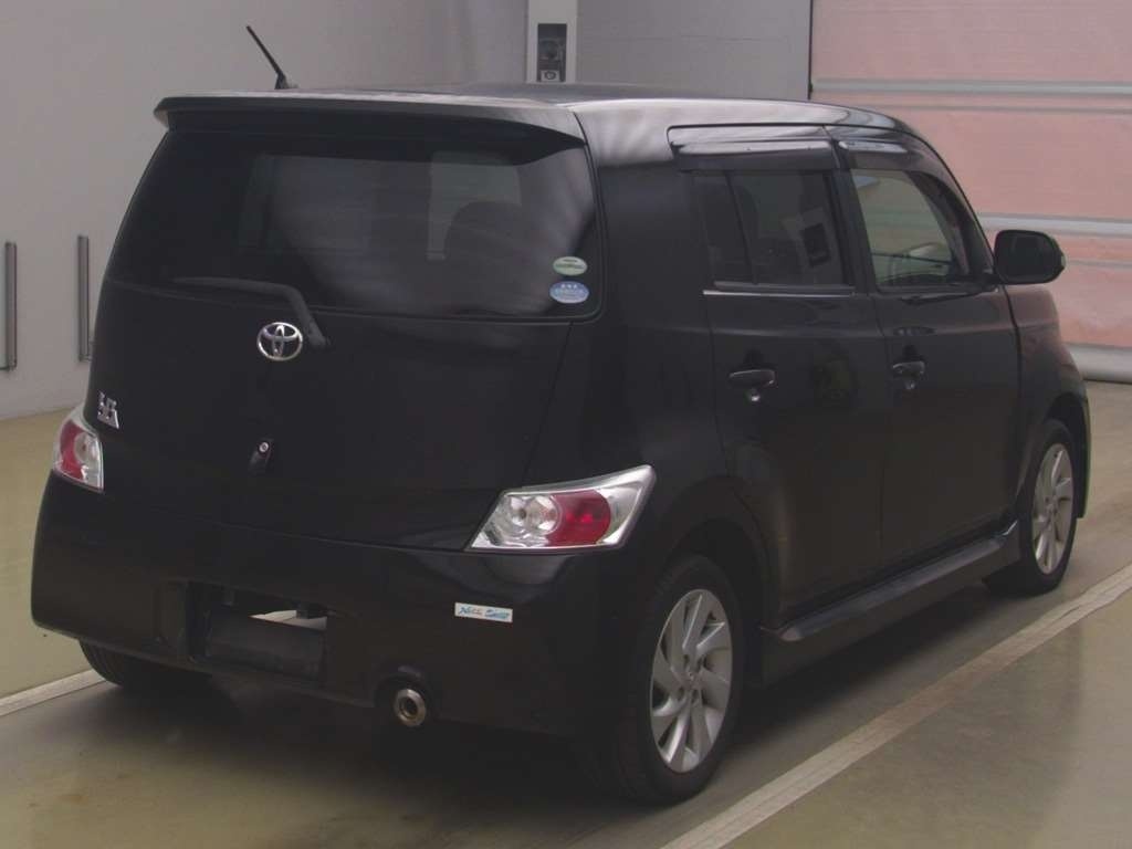 TOYOTA BB