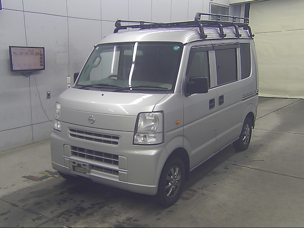 NISSAN NV100 CLIPPER