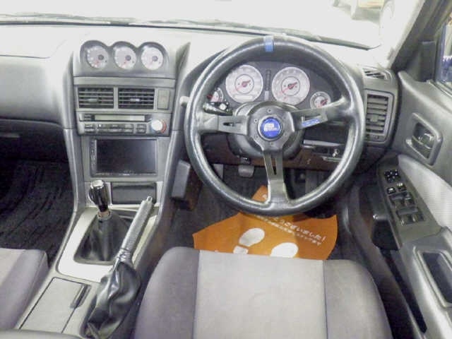 NISSAN SKYLINE