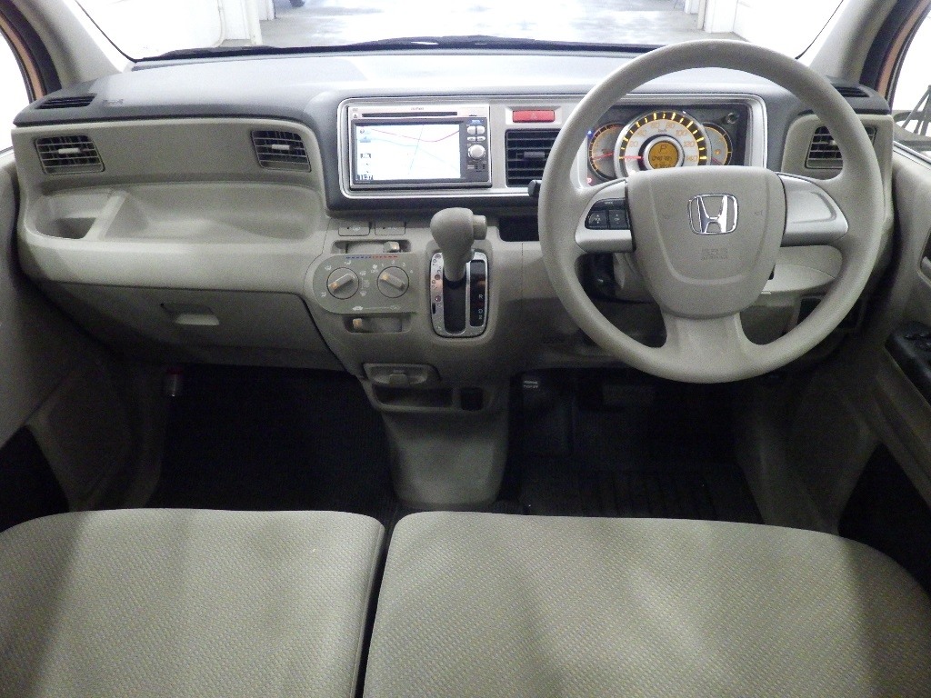 HONDA LIFE