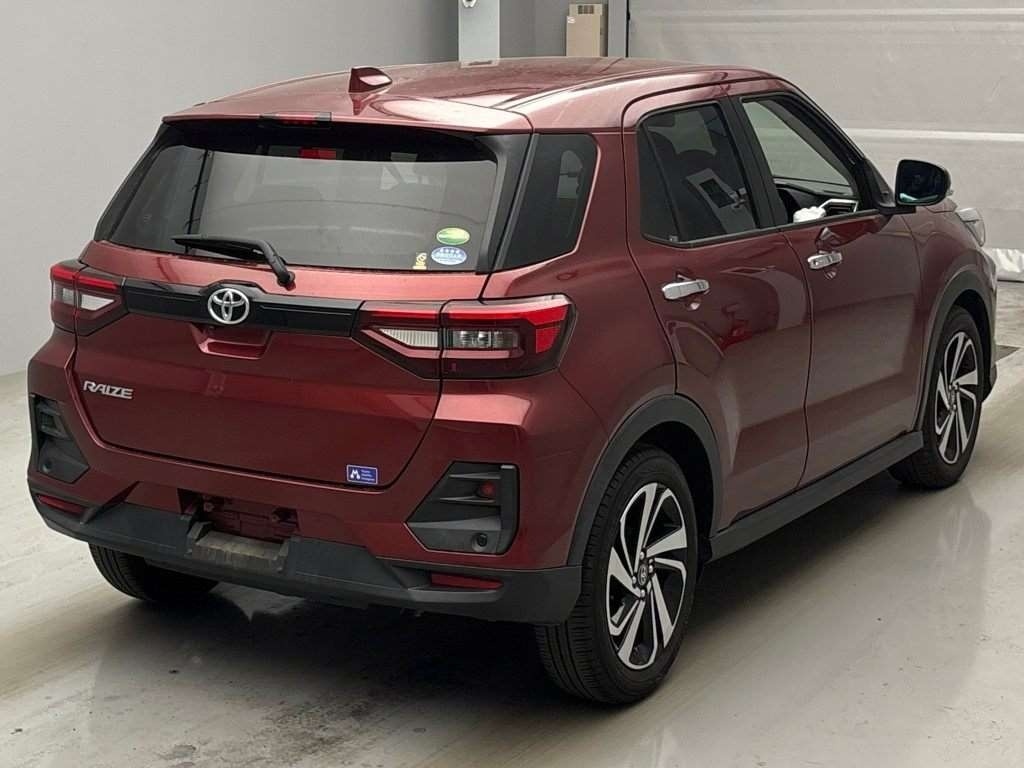 TOYOTA RAIZE