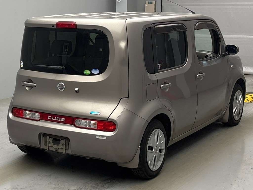 NISSAN CUBE