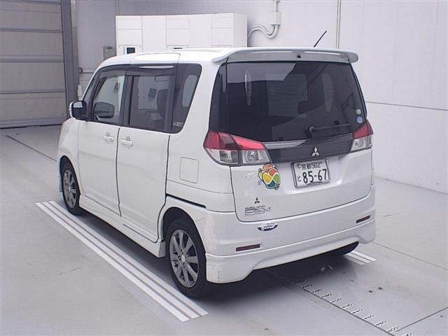 MITSUBISHI DELICA D:2