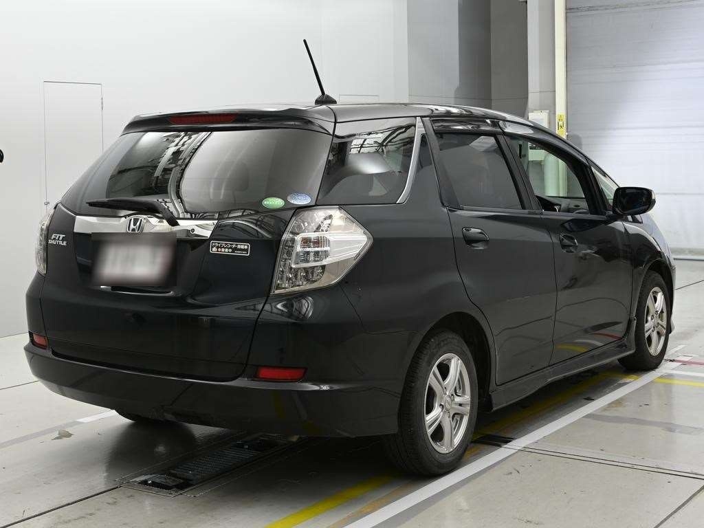 HONDA FIT SHUTTLE