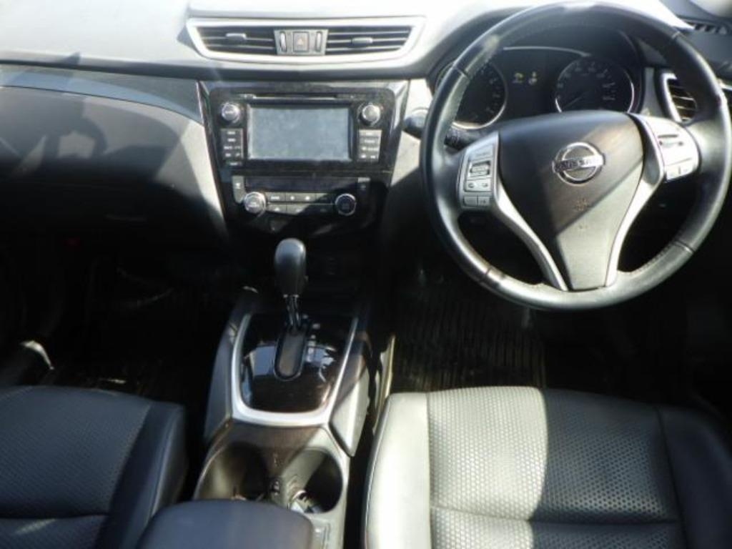 NISSAN X-TRAIL