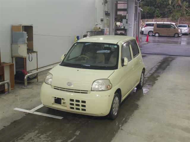 DAIHATSU ESSE