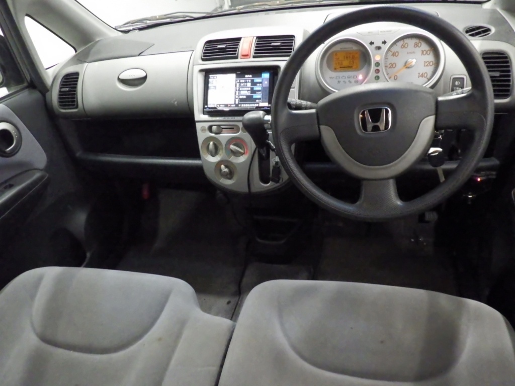 HONDA LIFE