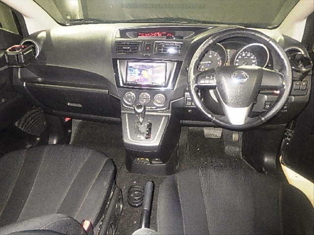 NISSAN LAFESTA