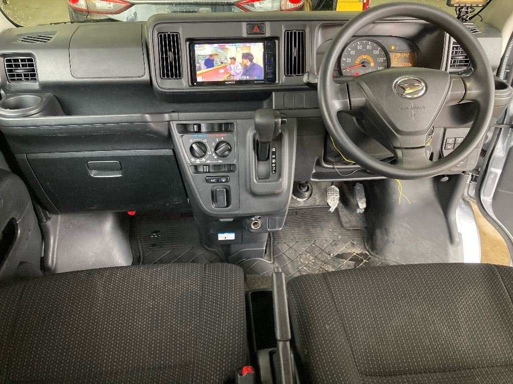 DAIHATSU HIJET