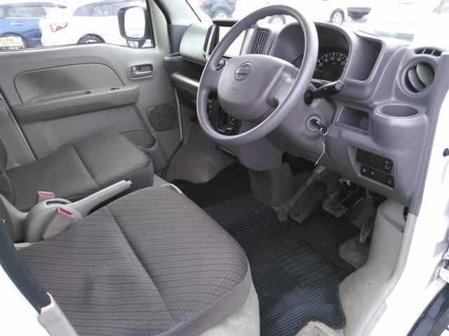NISSAN NV100 CLIPPER